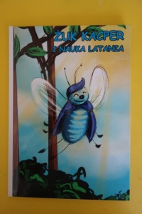 ŻUK KACPER I NAUKA LATANIA