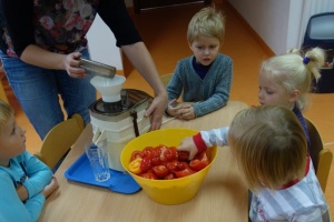 SMACZNY I ZDROWY SOK POMIDOROWY