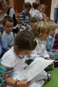 CHWILKA Z MUZYKĄ CHOPINA