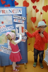 ROMANTYCZNE WALENTYNKI W PARYŻU