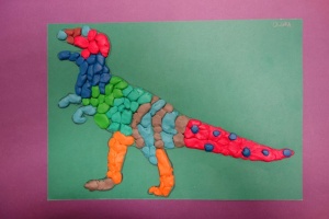 KOLOROWE DINOZAURY