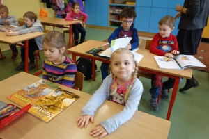 W PODSKOKACH DO SZKOŁY
