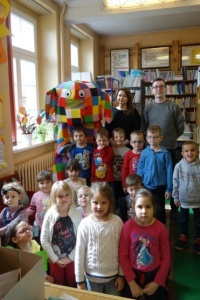 W PODSKOKACH DO SZKOŁY