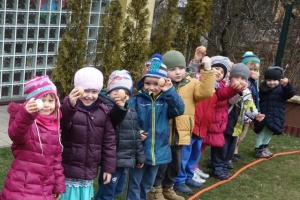 ZABAWY Z WIELKANOCNYM ZAJĄCZKIEM