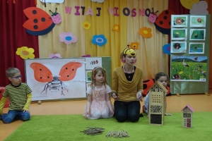 PRZEBUDZENIE WIOSNY - LICZYMY Z BIEDRONKĄ
