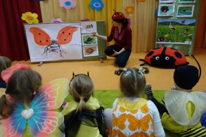 PRZEBUDZENIE WIOSNY - LICZYMY Z BIEDRONKĄ