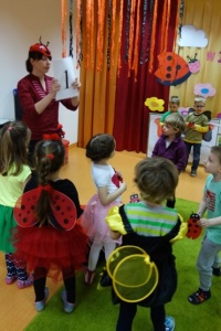 PRZEBUDZENIE WIOSNY - LICZYMY Z BIEDRONKĄ