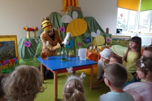 PRZEBUDZENIE WIOSNY-SEKRETY PSZCZÓŁ