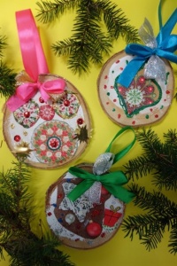 DECOUPAGE NA CHOINKĘ