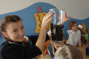 KWIECISTE EKSPERYMENTY