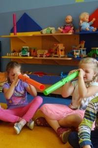 FASCYNUJĄCY ŚWIAT KOLORÓW-KOLOROWE BUM BUM RURKI