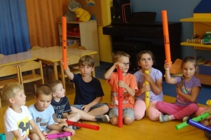 FASCYNUJĄCY ŚWIAT KOLORÓW-KOLOROWE BUM BUM RURKI