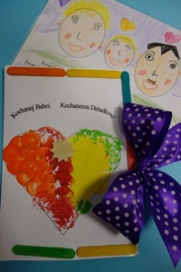 KOCHANEJ BABCI, KOCHANEMU DZIADKOWI