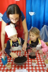 PYSZNA HERBATKA DLA BABCI I DZIADKA