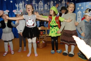 O KRASNALKACH I KOLOROWYCH KULKACH