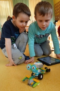 ROBOTYKA DLA SEZAMKA