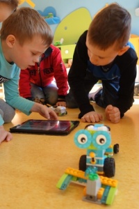 ROBOTYKA DLA SEZAMKA