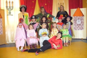 BAL PRZEBIERAŃCÓW W KRAINIE ELFÓW