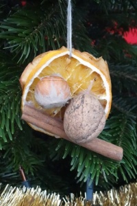 CHOINKOWE ŚWIECIDEŁKA