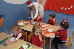 MIKOŁAJKOWE CZAPECZKI