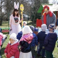 WIELKANOCNE SPOTKANIE Z ZAJĄCZKIEM (8)