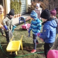WIOSENNE PORZĄDKI (9)