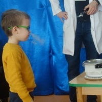MROŹNE DOŚWIADCZENIA W FABRYCE WIEDZY (15)