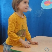 MROŹNE DOŚWIADCZENIA W FABRYCE WIEDZY (6)