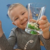 MALUSZKI TWORZĄ ŚWIECZUSZKI (6)