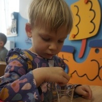 MALUSZKI TWORZĄ ŚWIECZUSZKI (4)