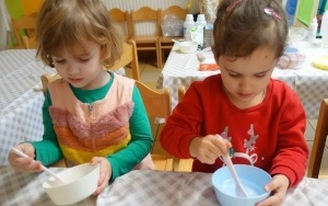 SPÓJRZ PRZEZ BROKATOWĄ SZYBKĘ (7)