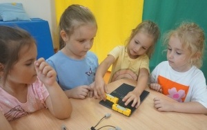 DOŚWIADCZENIA ELEKTRYCZNE (1)