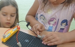 DOŚWIADCZENIA ELEKTRYCZNE (4)