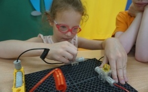 DOŚWIADCZENIA ELEKTRYCZNE (9)