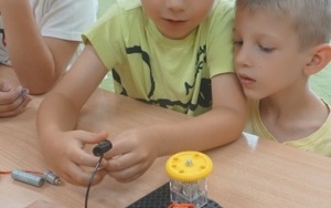 DOŚWIADCZENIA ELEKTRYCZNE (15)
