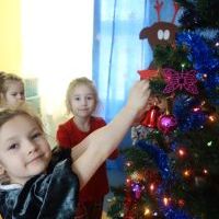 NA GAŁĄZCE CHOINKOWEJ (7)