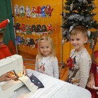 W KRAWIECKIEJ PRACOWNI ŚWIĘTEGO MIKOŁAJA (2)