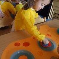 DINOZAURY NABIERAJĄ KOLORÓW (8)
