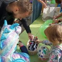 PASOWANIE NA SEZAMKA W KRAINIE DINOZAURÓW (6)