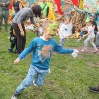 PASOWANIE NA SEZAMKA W KRAINIE DINOZAURÓW (8)