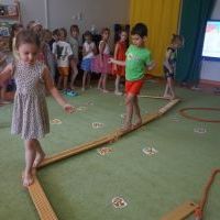SPOTKANIE Z WESOŁĄ MAŁPKĄ (6)