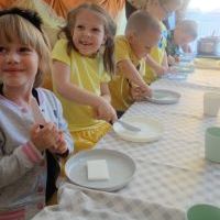 W MIODOWEJ MYDLARNI (3)