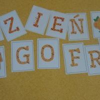 GOFROWE ŁAMIGŁÓWKI (10)