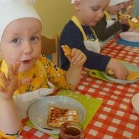 WIELKIE, GOFROWE MNIAM MNIAM (6)