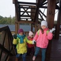 SŁONECZKA I TYGRYSY OBSERWUJĄ ZMIANY W PRZYRODZIE (6)