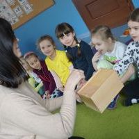 MIĘDZY NAMI DŻDŻOWNICAMI (6)