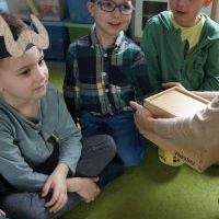 MIĘDZY NAMI DŻDŻOWNICAMI (8)