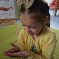 MIĘDZY NAMI DŻDŻOWNICAMI (11)