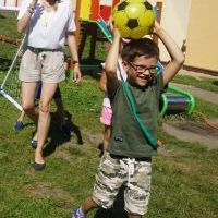 SPORTOWE WAKACJE. SKOKI! RZUTY! RÓWNOWAŻNIE! (4)