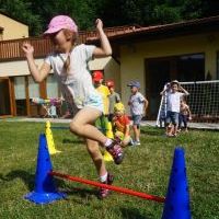 SPORTOWE WAKACJE. SKOKI! RZUTY! RÓWNOWAŻNIE! (10)